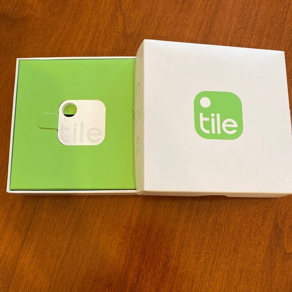 TILE Other Tile Find Your Phone Keys Or Anything New In Original